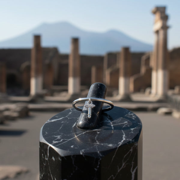 Anello con Fallo Alato di Pompei