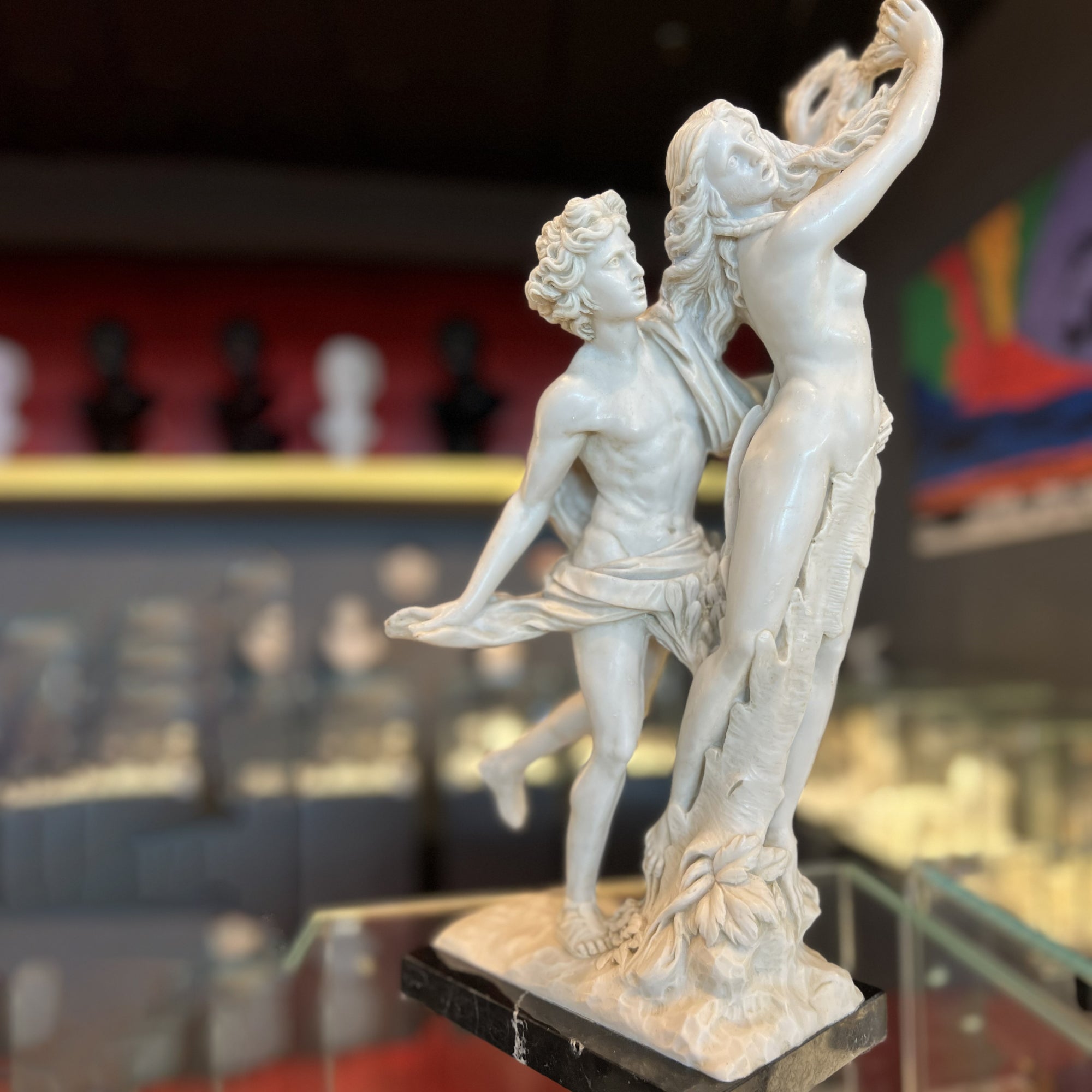 阿波羅與達芙妮大理石雕像