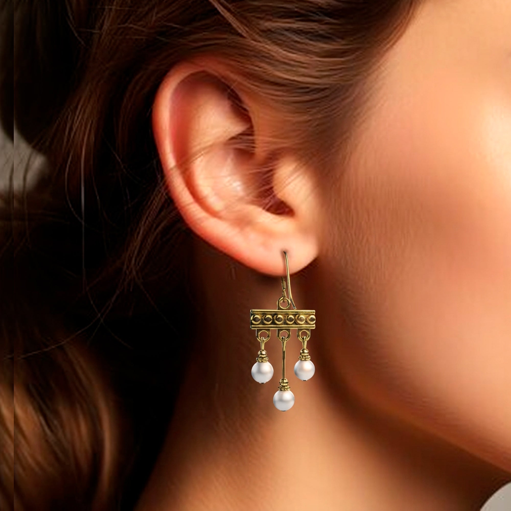 ポンペイの三連ペンダントのクロタリアイヤリング