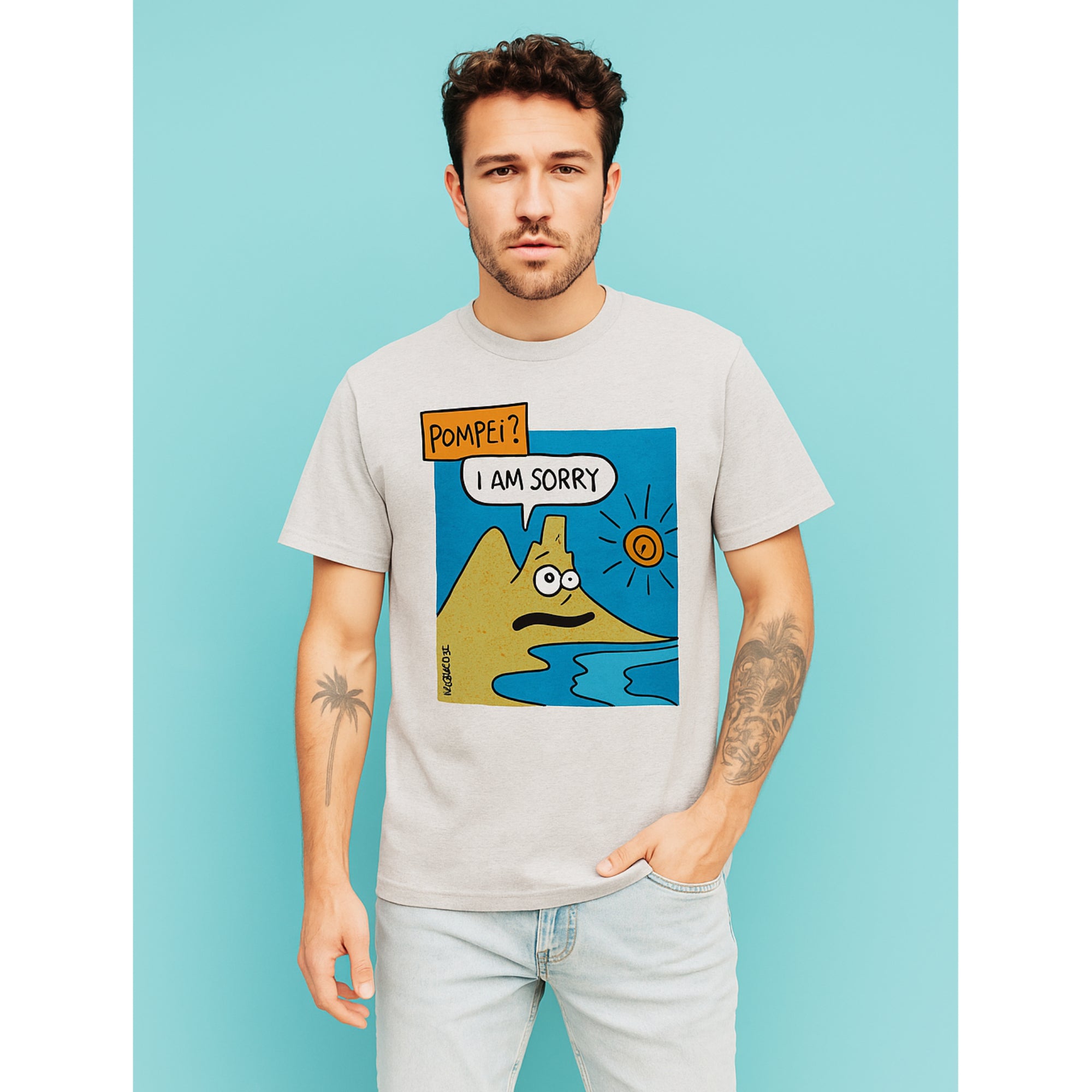 T-shirt bambino grigia con stampa “I Am Sorry” di Marassi ispirata a Pompei e al Vesuvio.