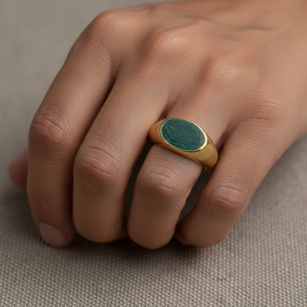 Classic Enamel Ring from Ercolano in 925 Sterling Silver and 18K Gold Plated, worn