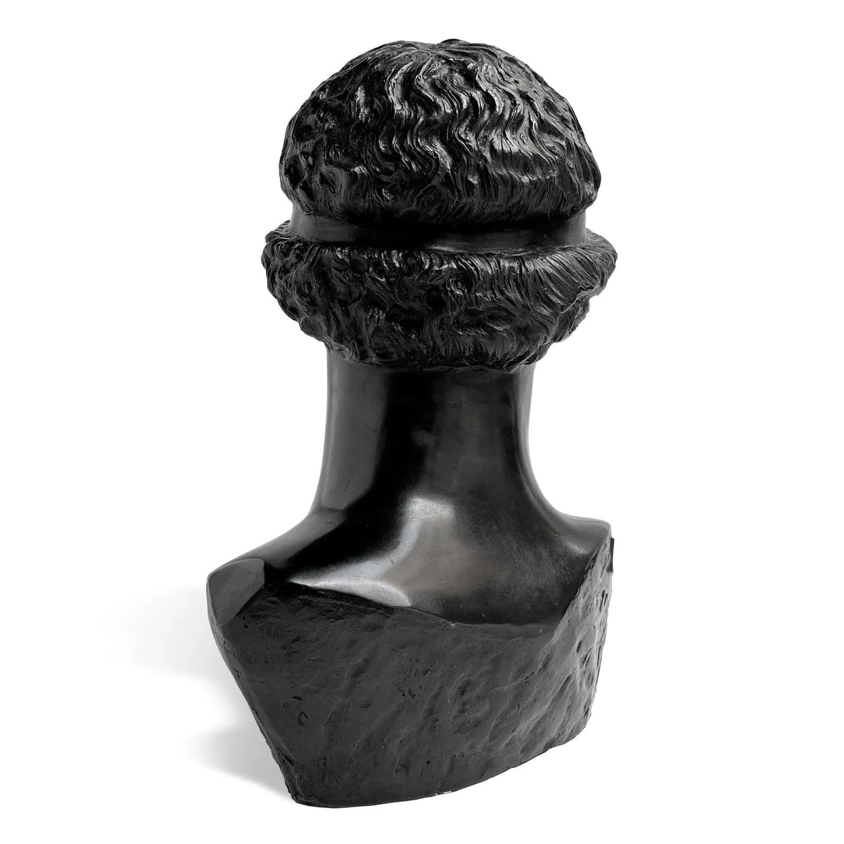 Riproduzione della testa in bronzo di Atena Lemnia in patina nera, vista posteriore su fondo bianco.