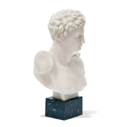 Profilo della statua in marmo di Hermes.