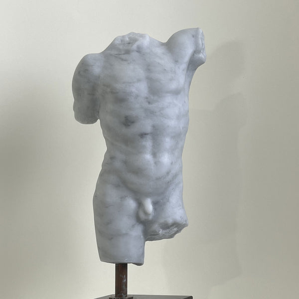 Torso di Perseo Scolpito in marmo di Carrara