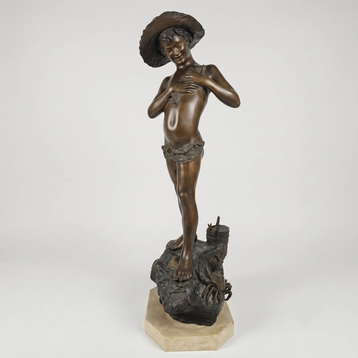 Pescatorello in bronzo firmato Giovanni Varlese, 74 cm, vista principale