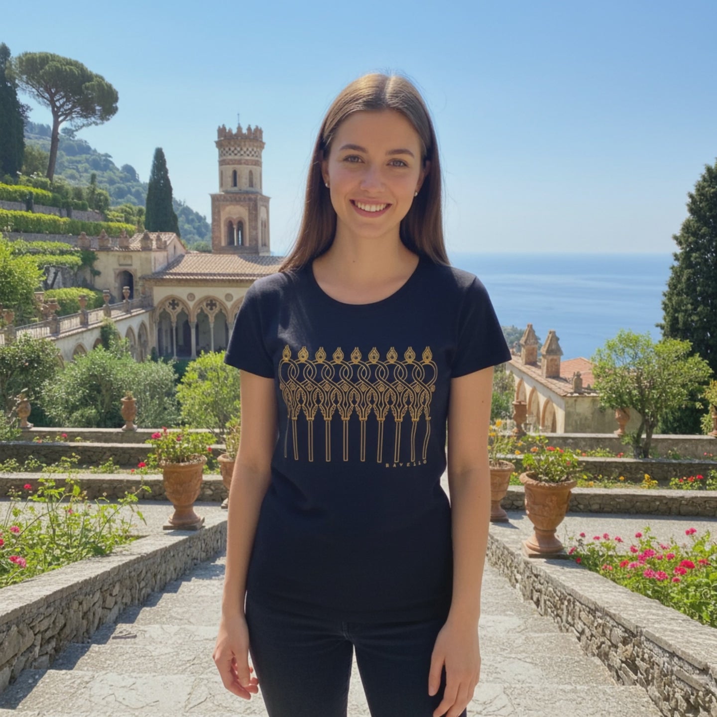 T-shirt donna in cotone ispirata a Villa Rufolo, simbolo di eleganza e arte italiana.