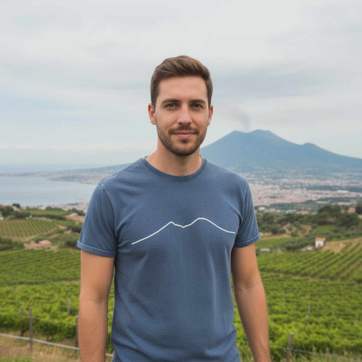 T-Shirt Uomo 100% Cotone – Design Esclusivo Ispirato al Vesuvio