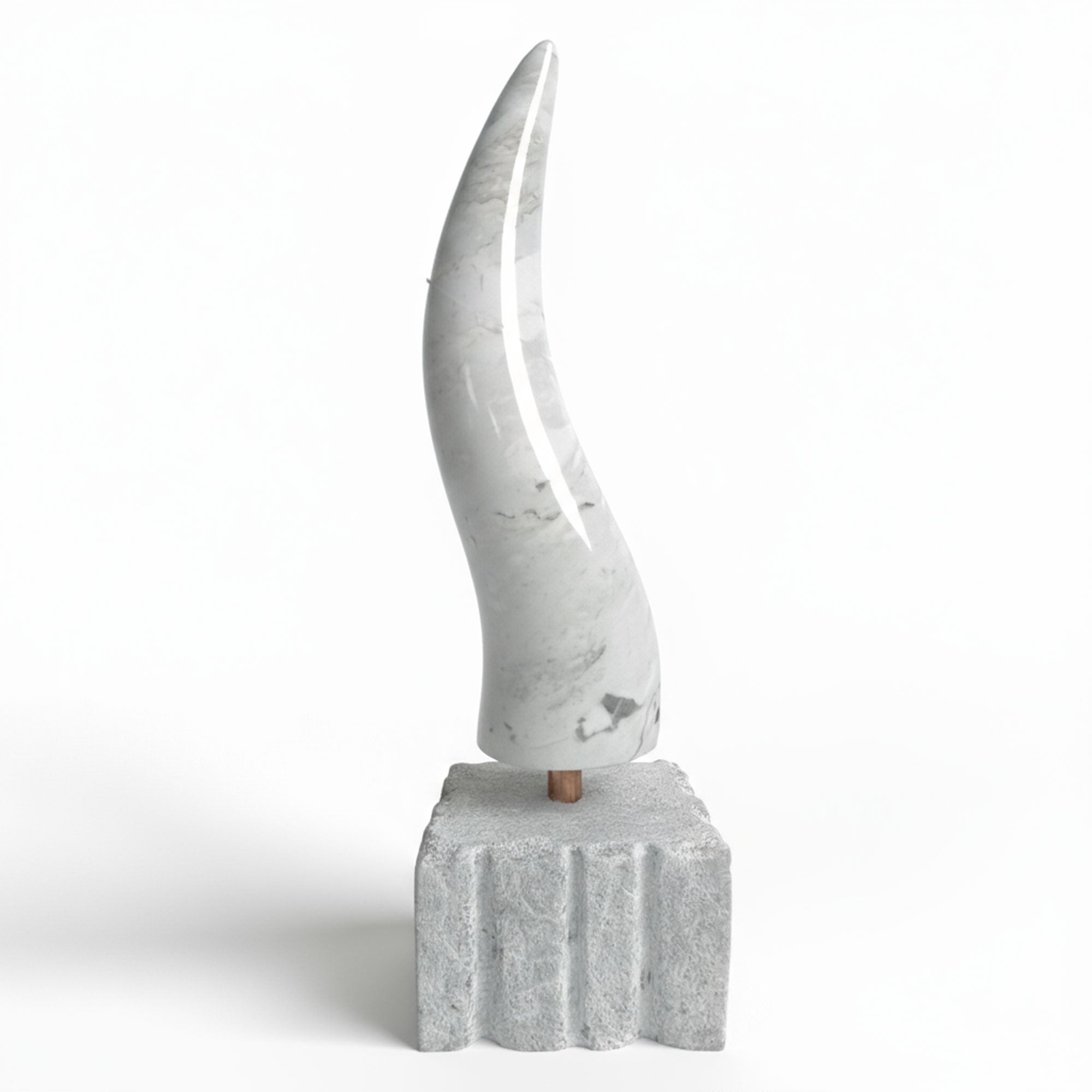 Neapolitanischer Schamrock-Horn aus Carrara-Marmor 29 cm mit Basis aus Lavabasal – Design-Amulett Made in Italy