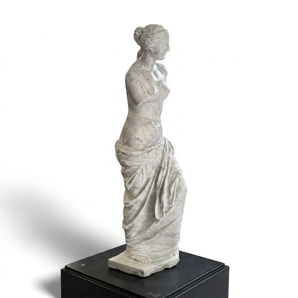 Venere di Milo — Scultura in Marmo di Carrara | h 70 cm | Scolpita a Mano in Italia