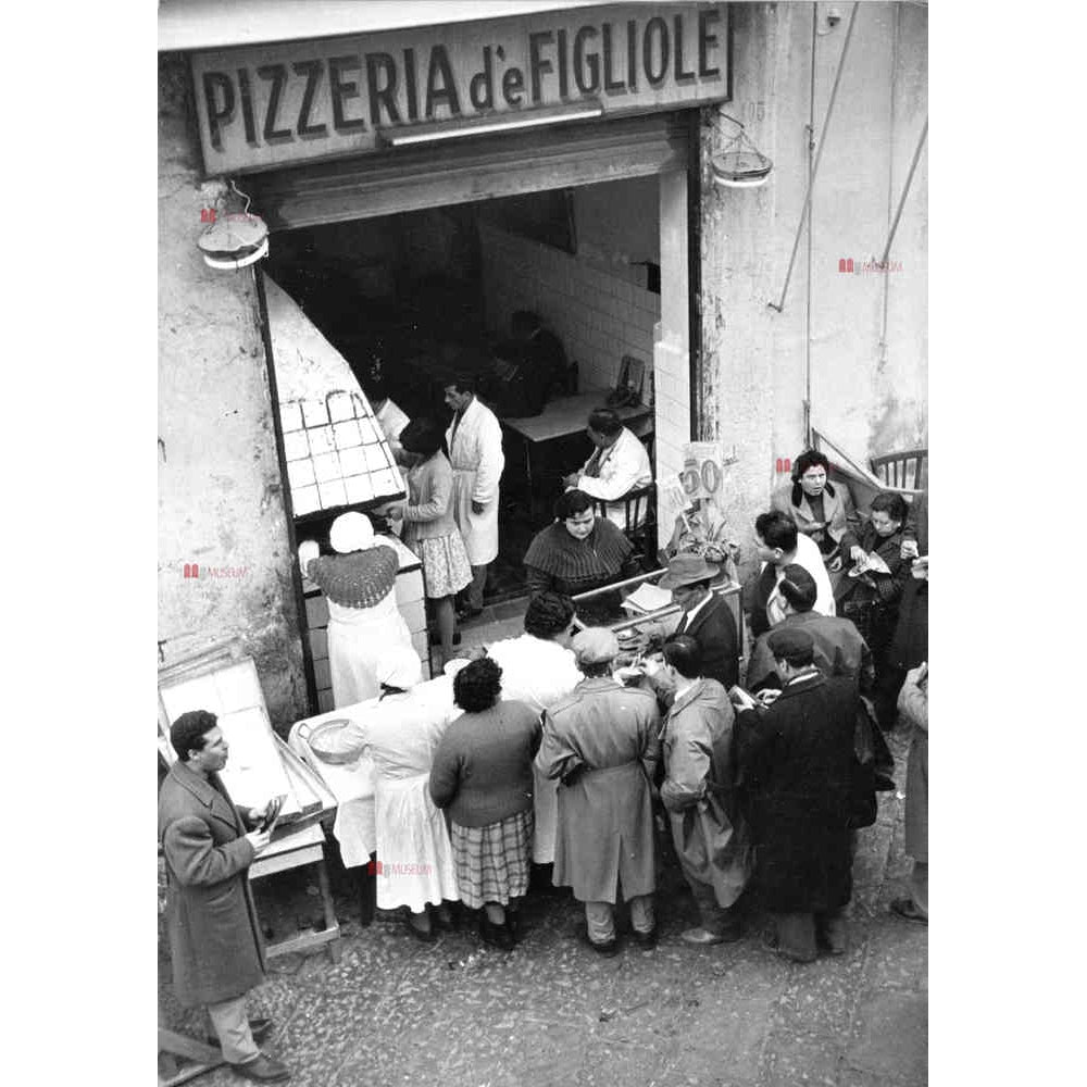 Fotografie 28 - Das Neapel von Bellavista - Luciano De Crescenzo - Museum-Shop.it