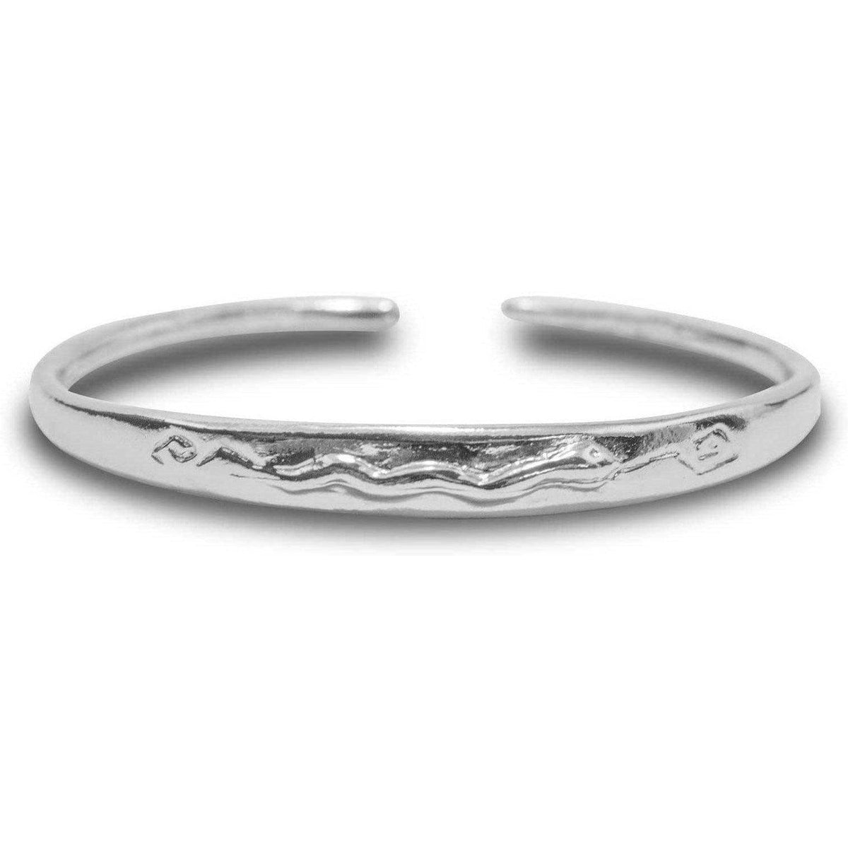Bracciale rigido aperto in argento con serpente in rilievo, visto frontalmente