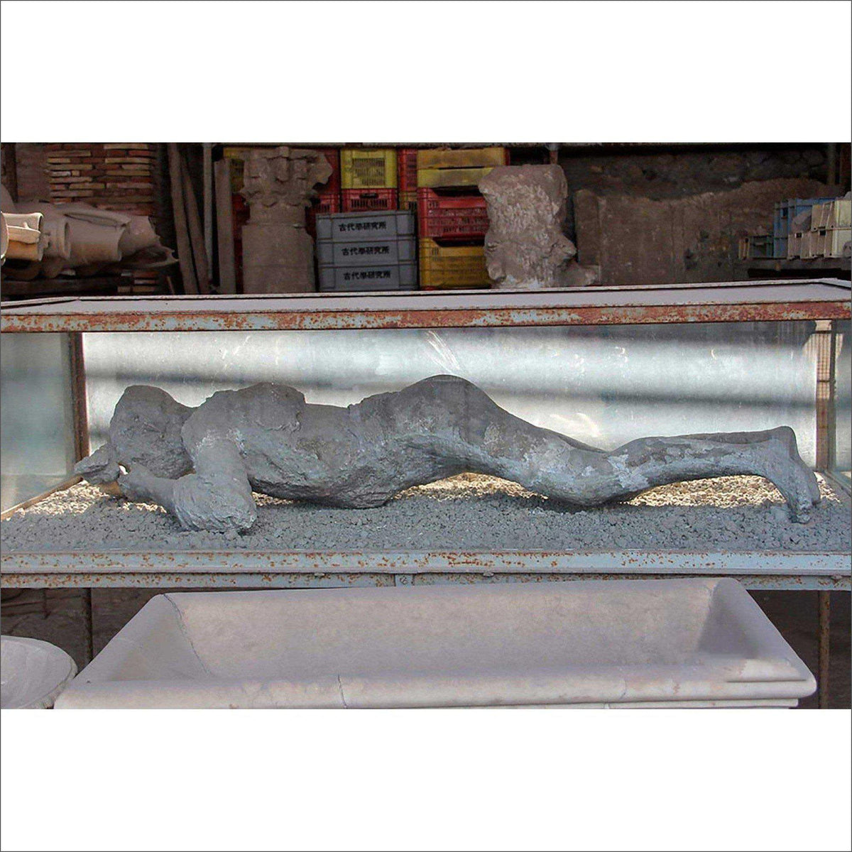 3D-Abdruck einer liegenden Frau