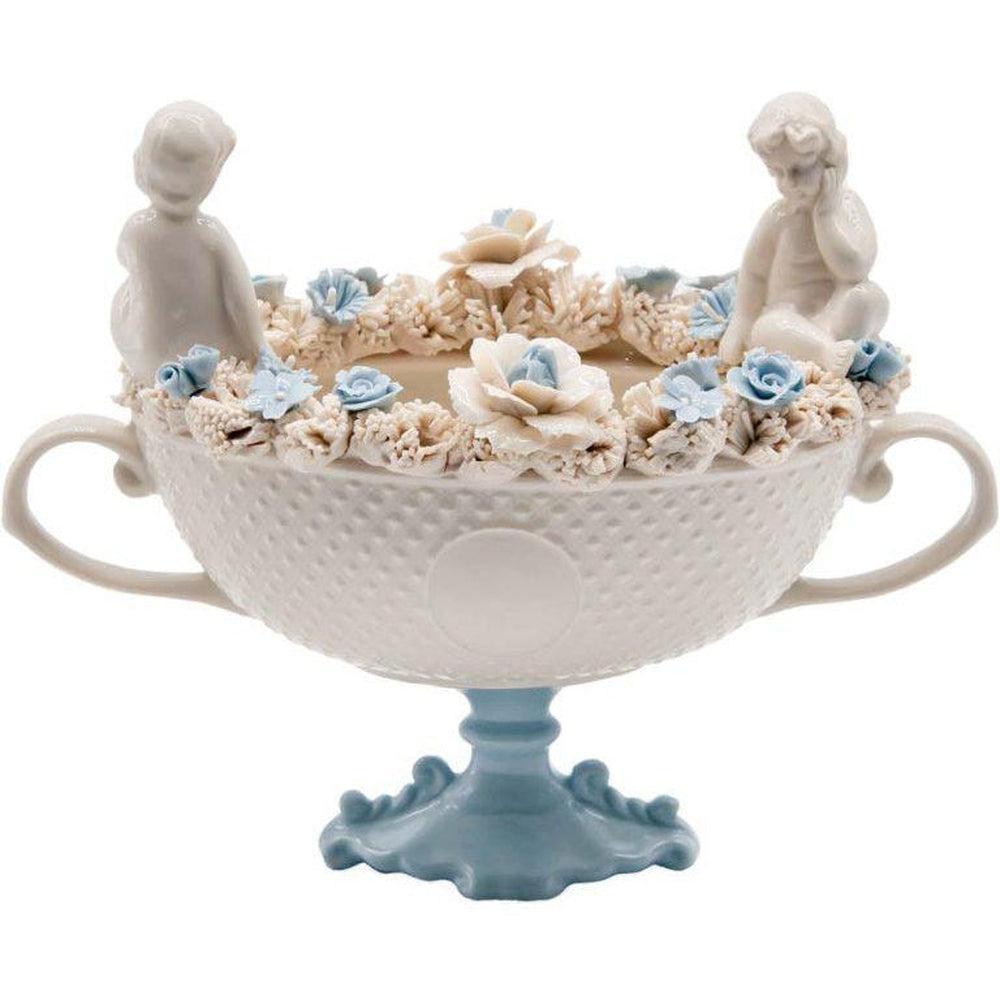 Coppa in porcellana di Capodimonte con fiori bianchi e azzurri, due angeli e base azzurra