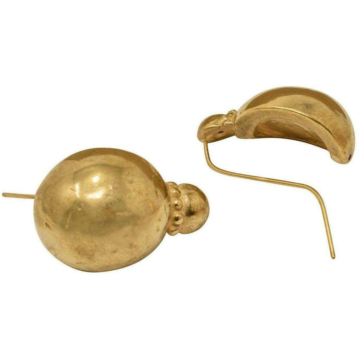 Pendientes de Cuña de Esfera Lisa de Pompeya Plata 925 chapada en ORO 18K - Museum Shop Italy