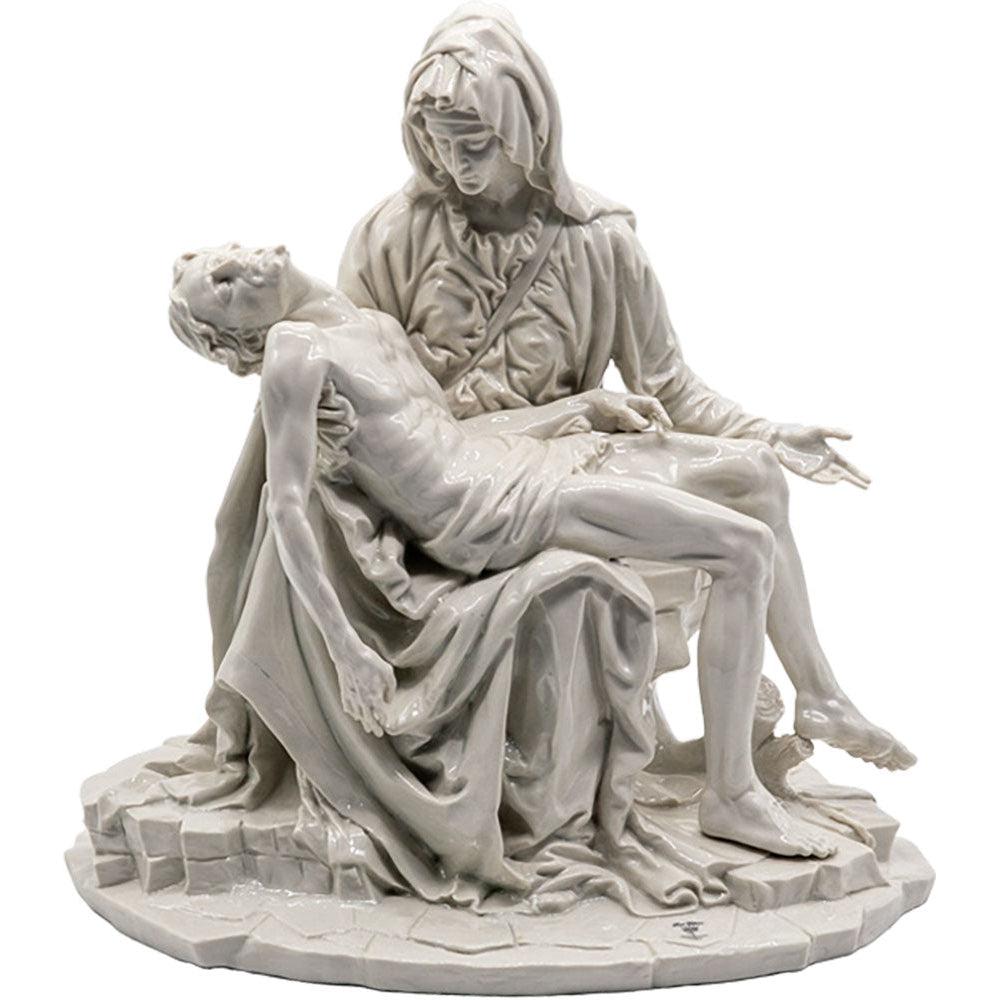 Pietà di Michelangelo in porcellana lucida di Capodimonte, senza campana, su fondo bianco