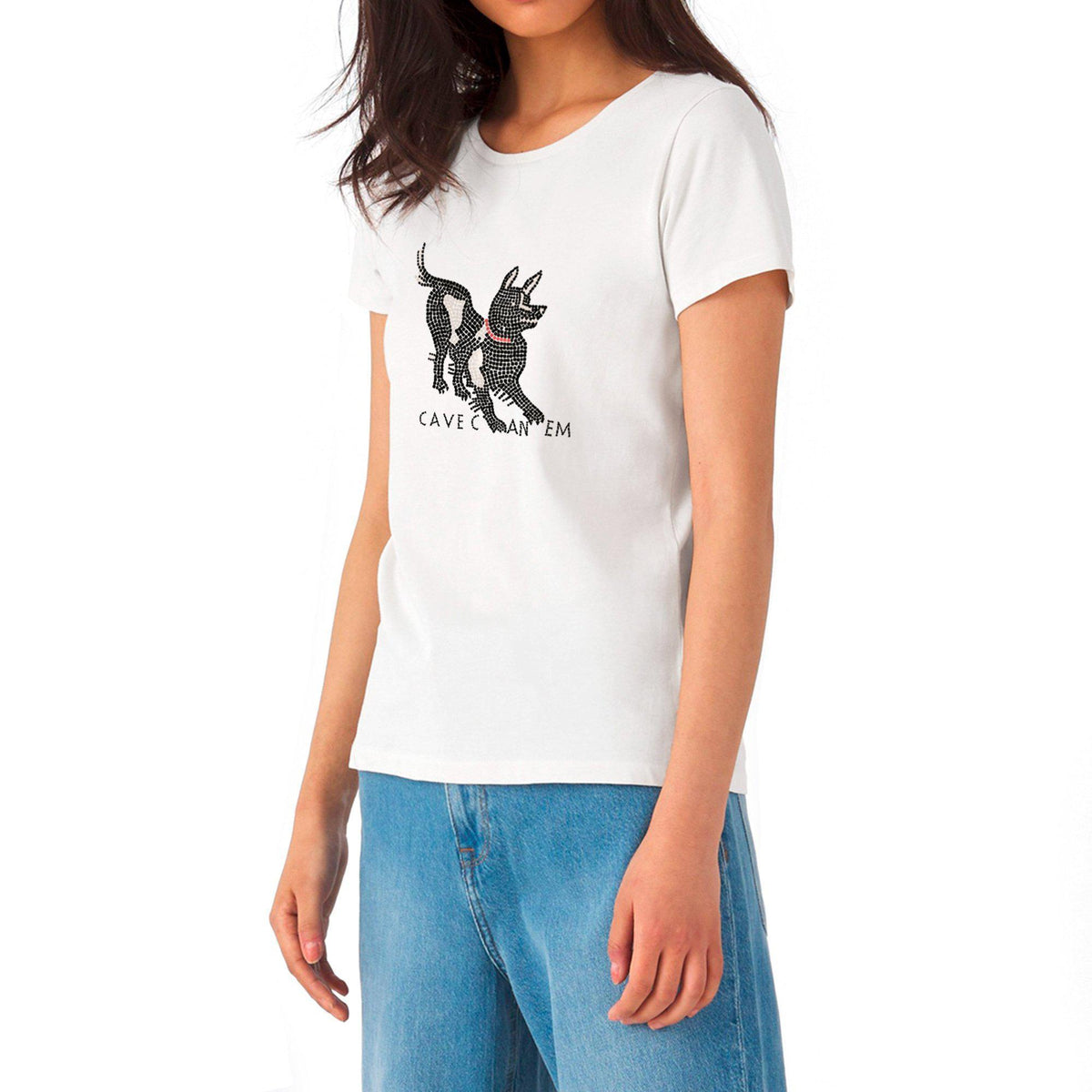 T-shirt donna in cotone con stampa “Cave Canem” ispirata al mosaico pompeiano.