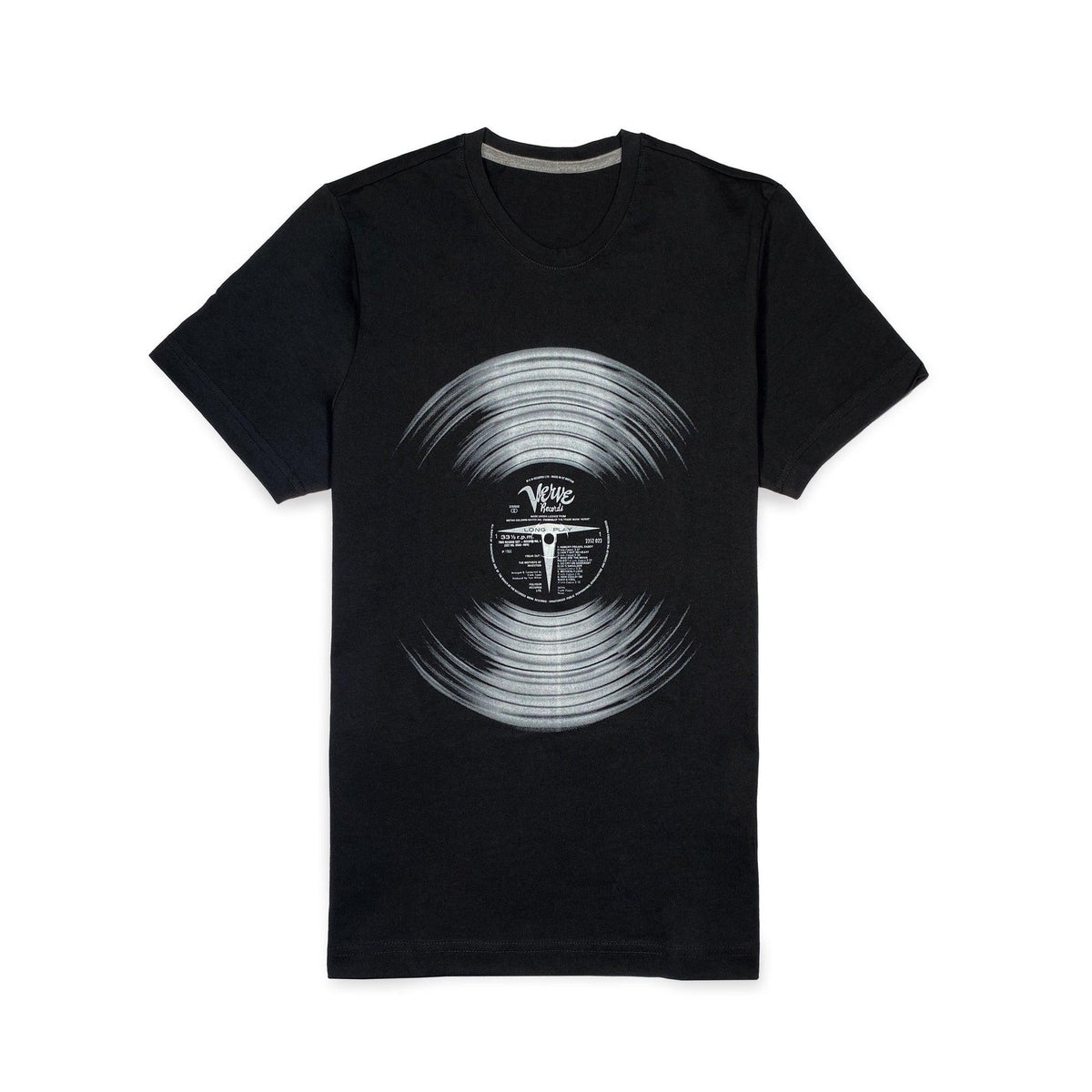 T-shirt nera da uomo con stampa grigia di un disco in vinile, vista frontale su fondo bianco.